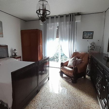 Casa Di Gianni Apartment Primaluna Екстериор снимка