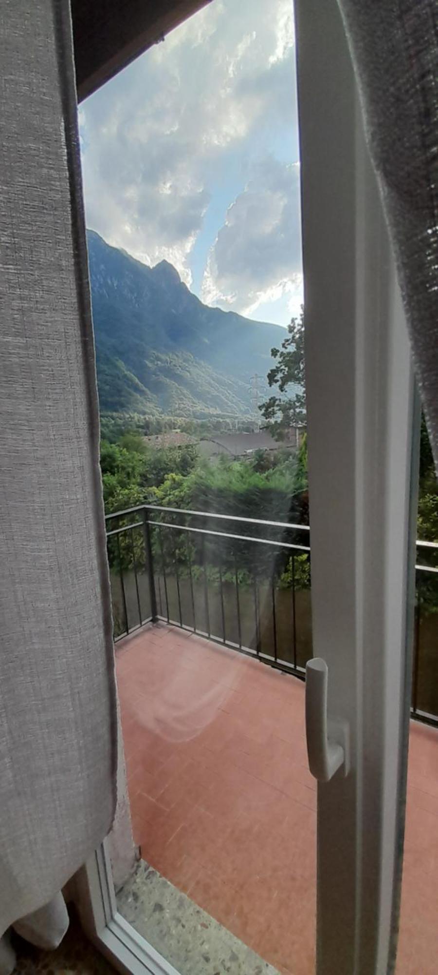 Casa Di Gianni Apartment Primaluna Екстериор снимка