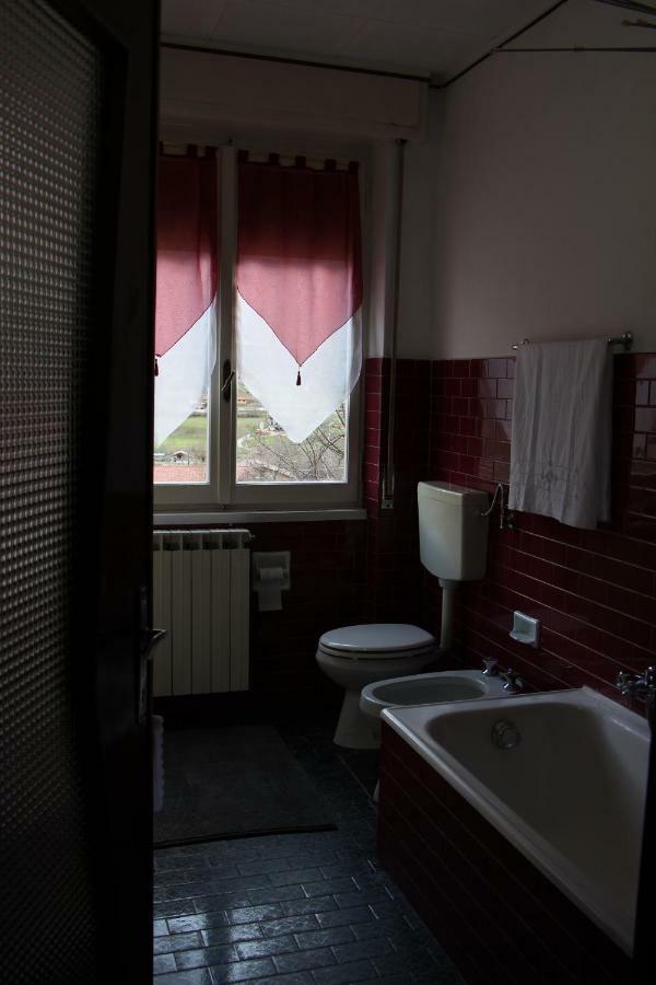 Casa Di Gianni Apartment Primaluna Екстериор снимка
